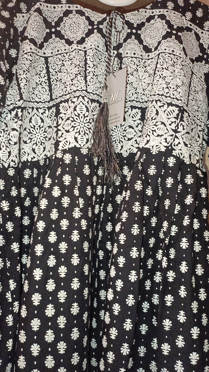 Black end White paste printed long-sleeve Frok