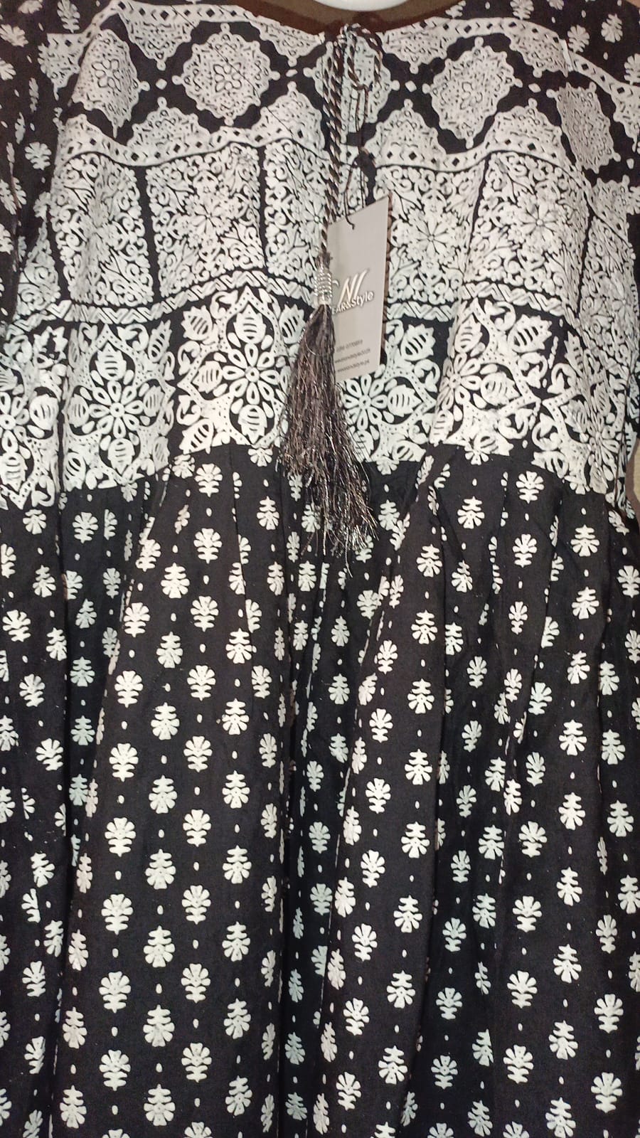 Black end White paste printed long-sleeve Frok