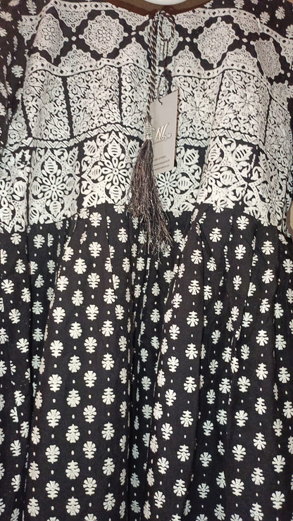 Black end White paste printed long-sleeve Frok