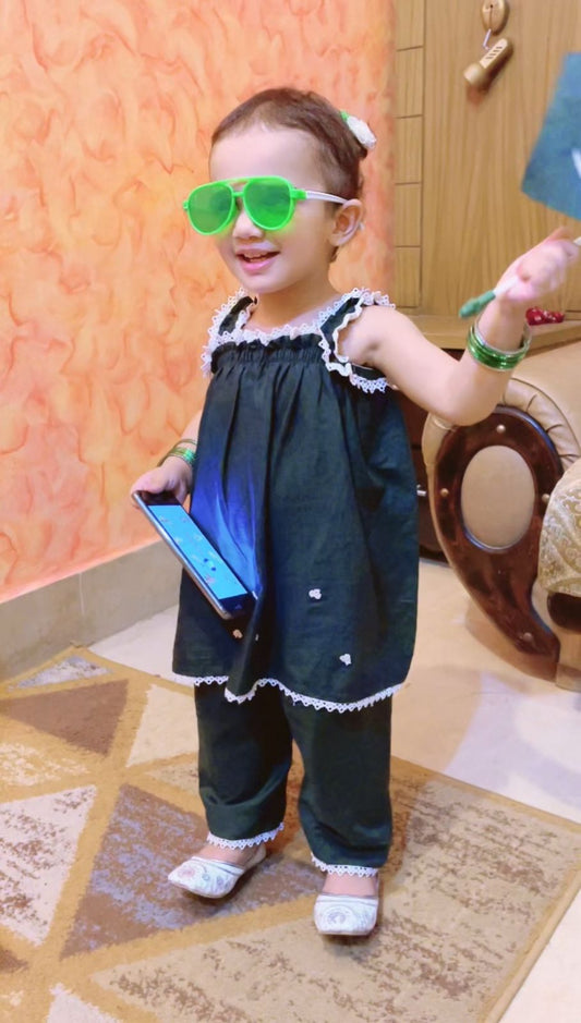 Sleeveless Green frok with Shalwar