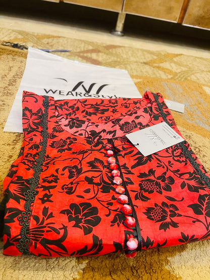 Floral Charm – Pink Printed Kurta with Lace Detailing pair with Plazo