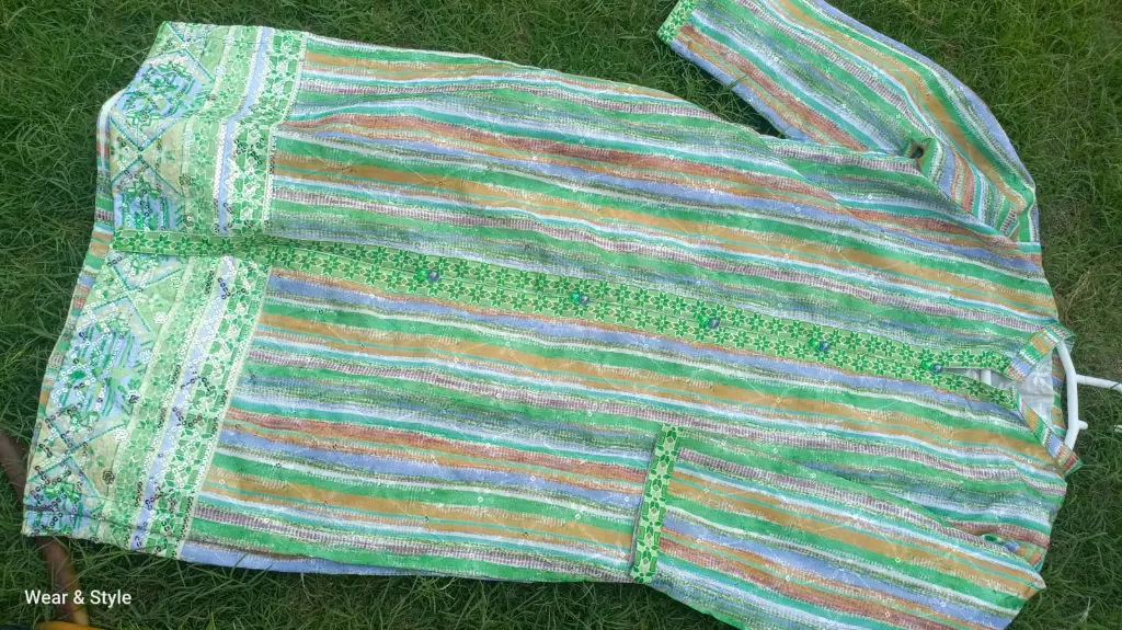 green_kurta_2025-10-23_at_20.50.22_f66a3b5f.webp