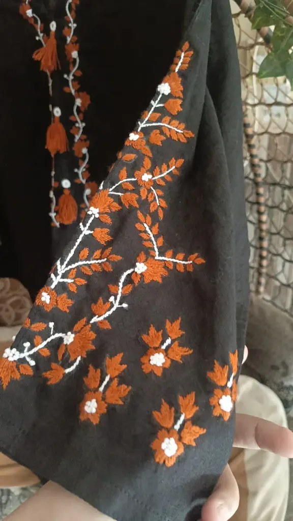 black_embroided_5.webp